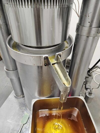 Czekolada biała 40% Tajlandia Mark Rin - obrazek 4