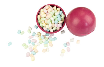 Czekoladowa Bomba malinowa z piankami marshmallow - obrazek 3